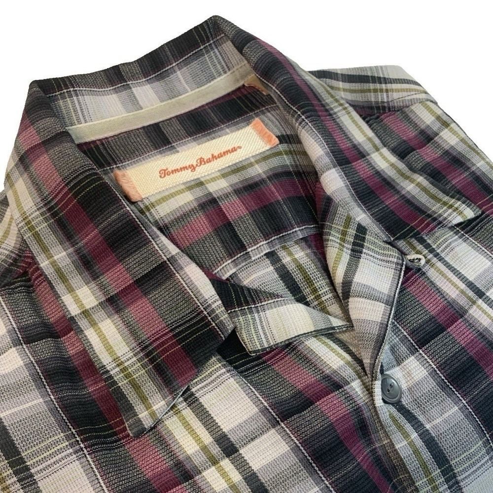 Tommy Bahama 100%‎ Silk Short Sleeve Button Up Men's L Black/Wine Textured Plaid